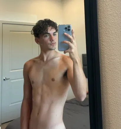 @ian_anthony
