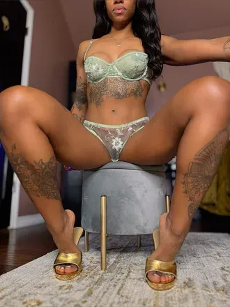 @misslaylababe