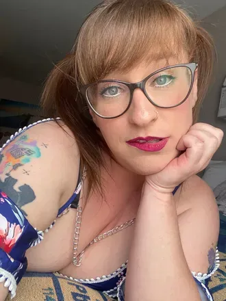 @bustybexx