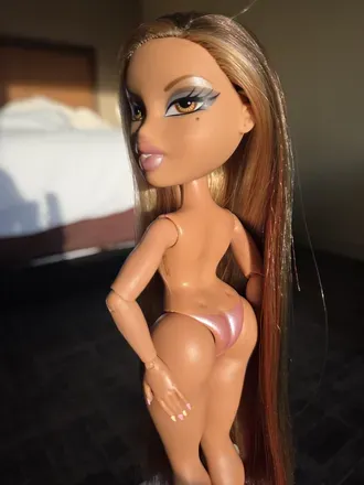 @calirhodes