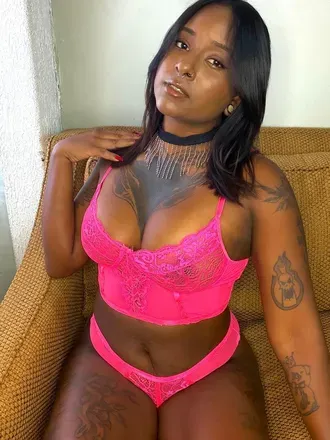 @alexaebonyy