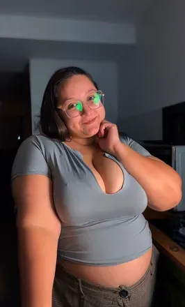 @lilathenakedcatlady