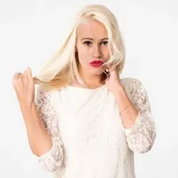 @theresalongo