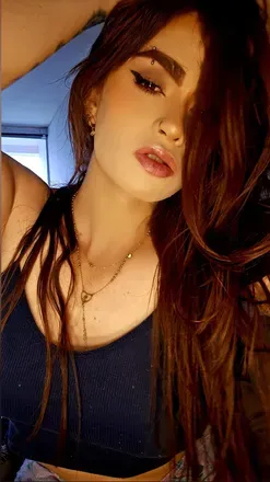 @nicolle_sexx