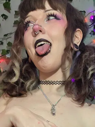 @molliestmayfree