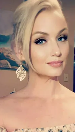 @chasingava
