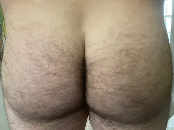 @damnnicehole