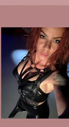 @mistressno1