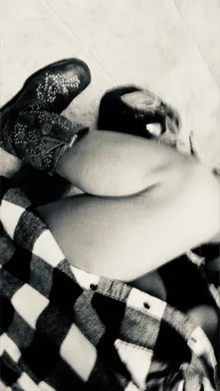 @whiskeyrenee