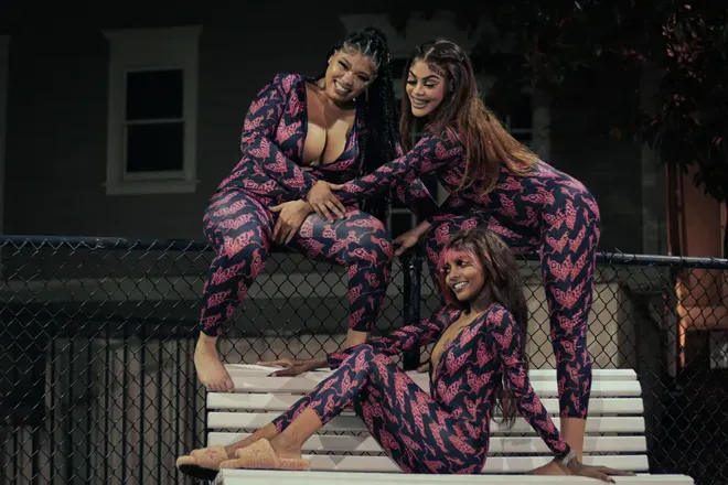 @girlsgonebrazy