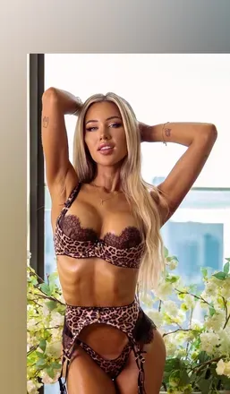 @alexpaigemoore