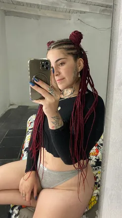 @melaniailenbj