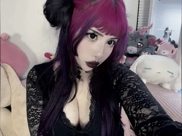 @catgirlblair
