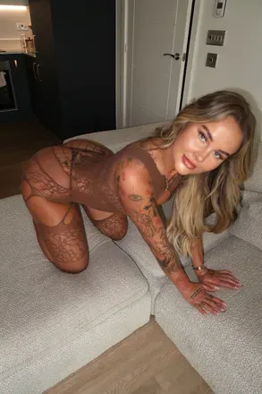 @aliroseroe