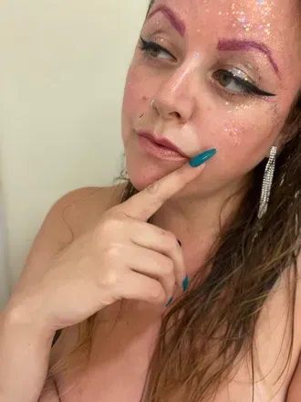 @nakitaconstanzo