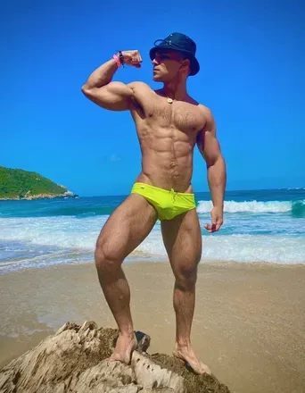@canelonfox