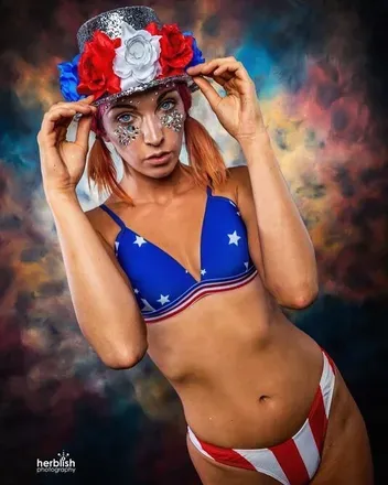 @chelseynicolemodel