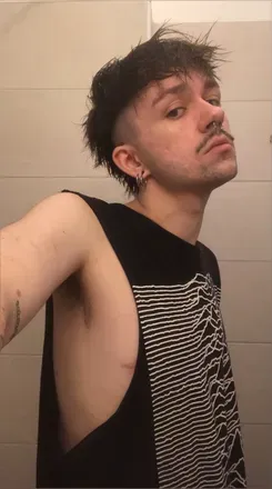 @queer.and.juicy