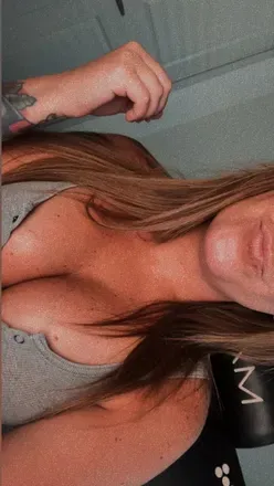 @laurencakezzz