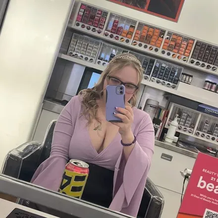 @ashh2dustt
