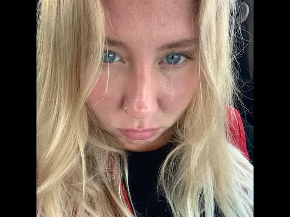 @hotdonna2000