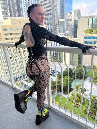@prettypixie23