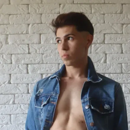 @mauriciovillar