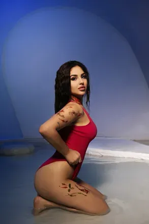 @alisialins