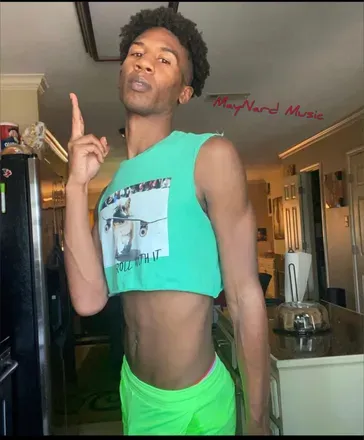 @maynizzle33
