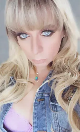 @desireemichele