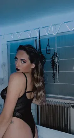 @isabella_2204