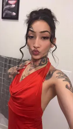 @niccihustle