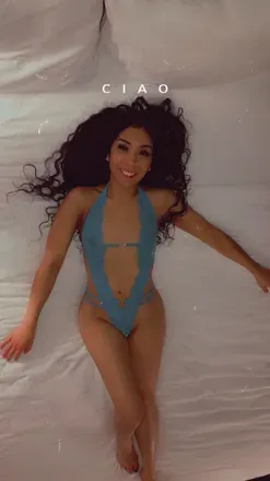 @thelatinaqueen22