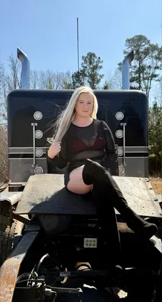 @naughtynursekat