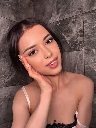 @mollylo