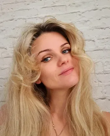 @lovelygirl17
