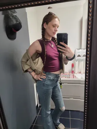@g0ddessm0mmyfree