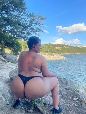 @tonibanks215