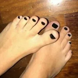 @cuginettepiedi1
