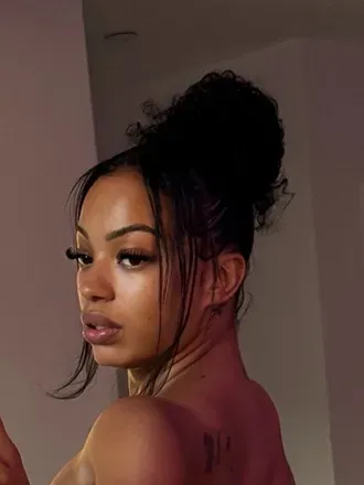 @thetastytiffany