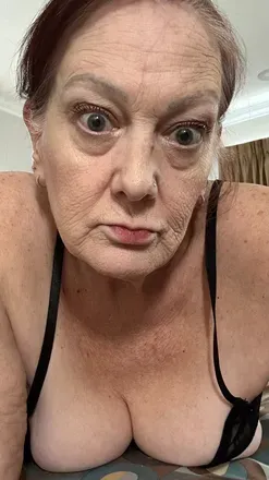 @tmptshn