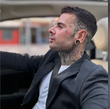 @adaytraun
