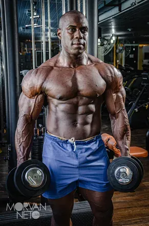 @black-muscles