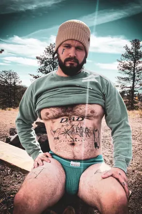 @p0nyb0yyy