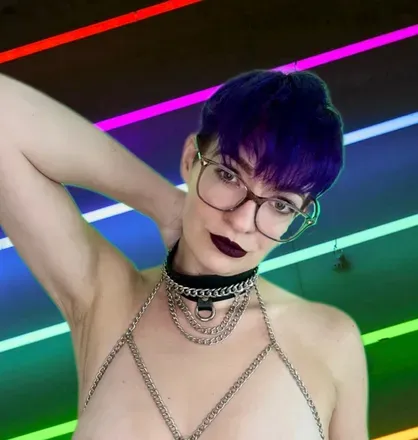@theladylilac