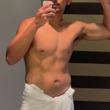 @russellfromco