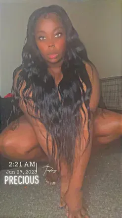@pretty.pussy.precious